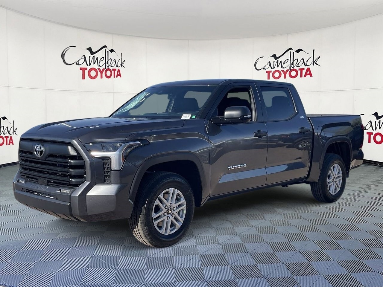 2026 Toyota Tundra SR5 CrewMax photo 4