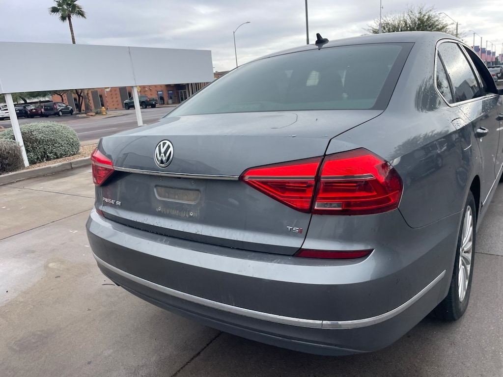 Used 2016 Volkswagen Passat 1.8T SE Sedan