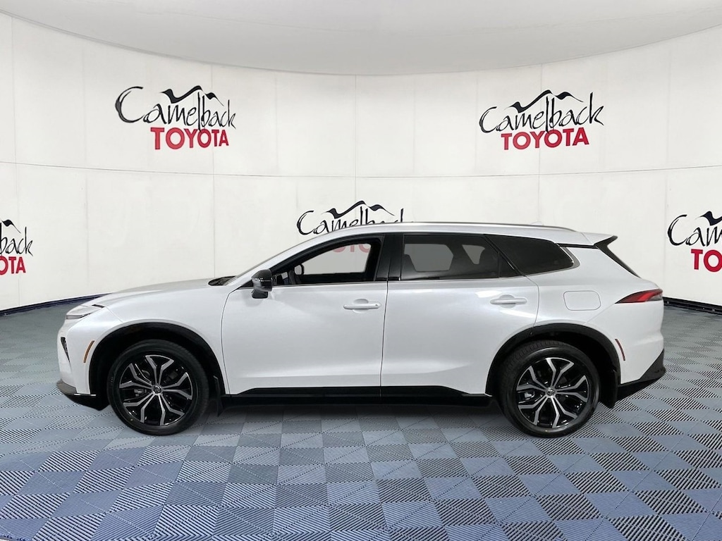 New 2026 Toyota Crown Signia XLE SUV