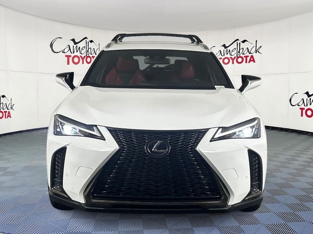2022 Lexus UX 250h F SPORT photo 3