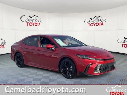 2026 Toyota Camry SE Sedan