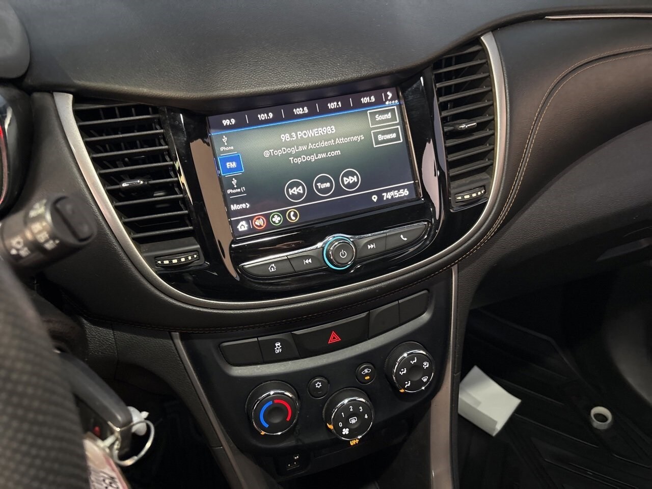 2020 Chevrolet Trax LS photo 4