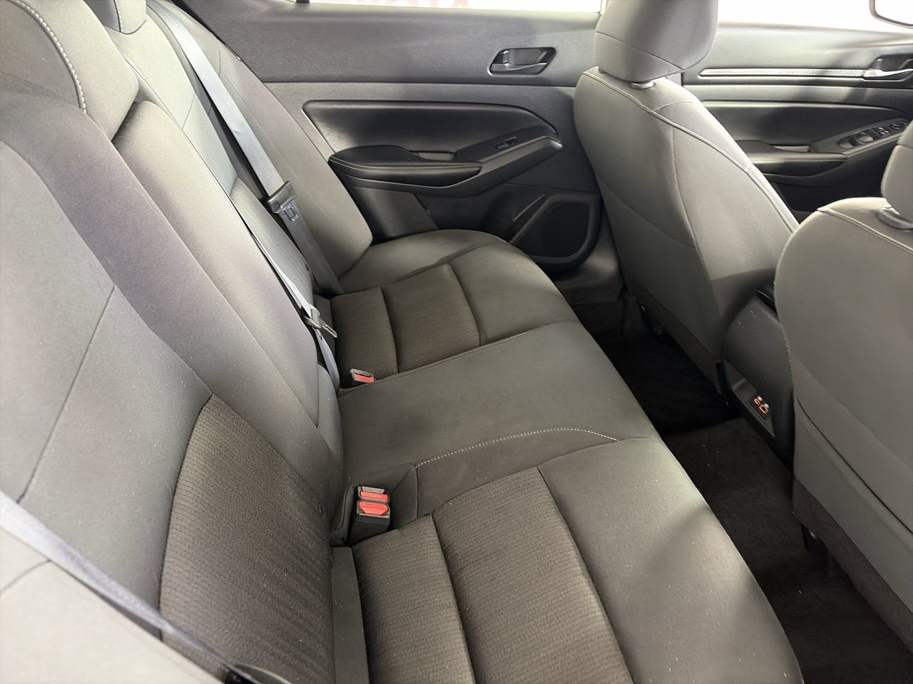 2025 Nissan Altima SV - Photo 23