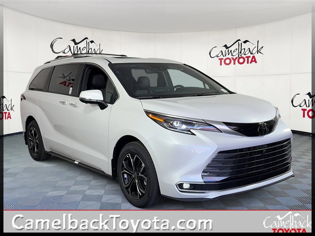 2026 Toyota Sienna Platinum 7 Passenger Van Passenger Van