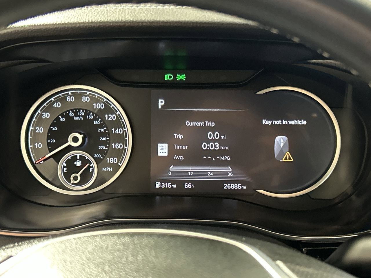 2025 GENESIS G70 Standard - Photo 14