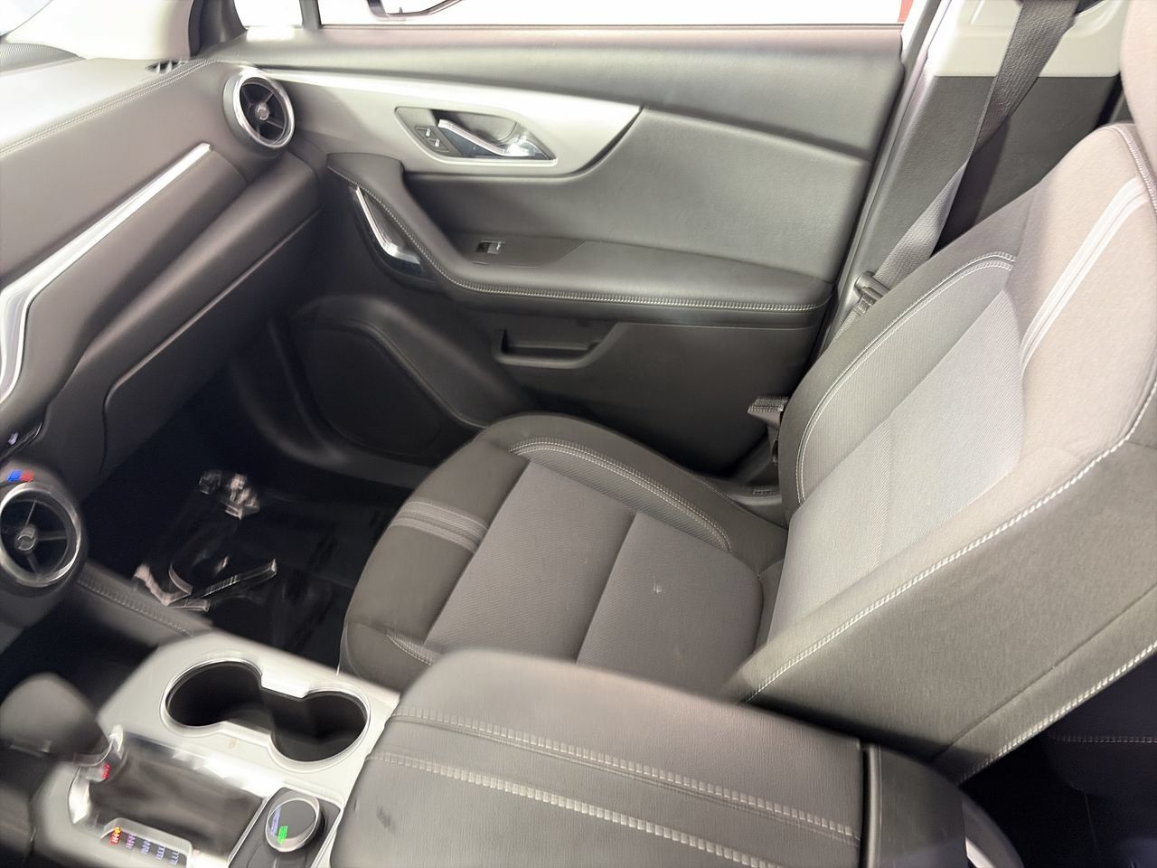 2025 Chevrolet Blazer 2LT - Photo 21