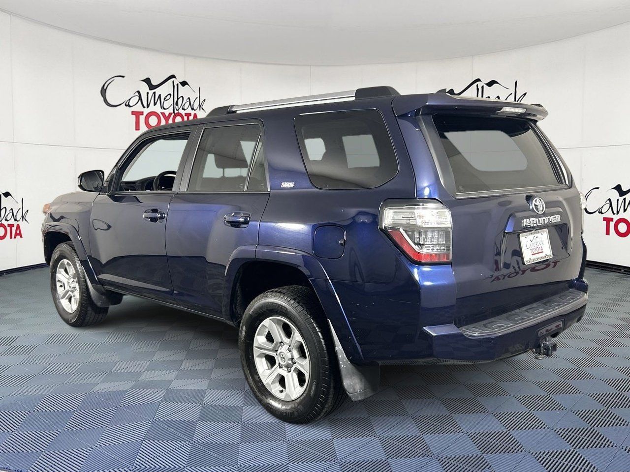2023 Toyota 4Runner SR5 - Photo 6