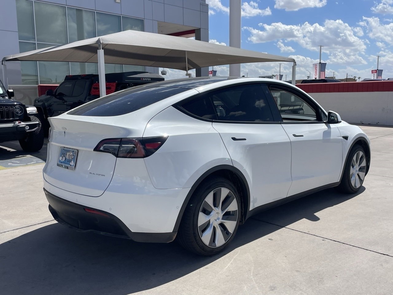 Used 2022 Tesla Model Y Long Range with VIN 7SAYGAEE1NF391535 for sale in Phoenix, AZ