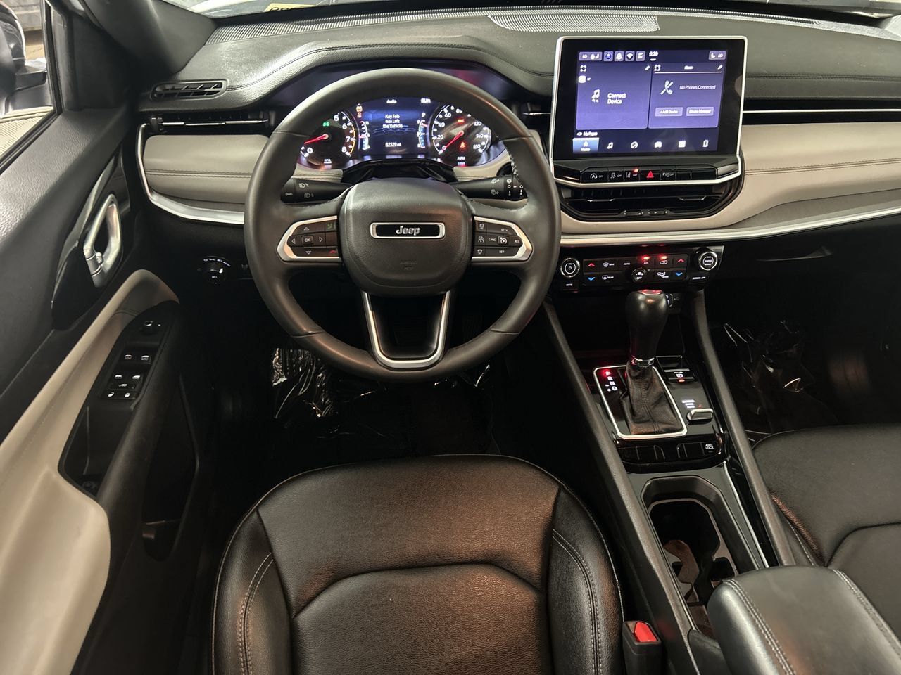 2025 Jeep Compass Limited - Photo 22