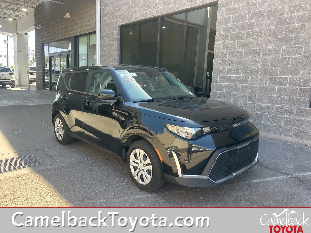 2023 Kia Soul 2.0L LX IVT's photo