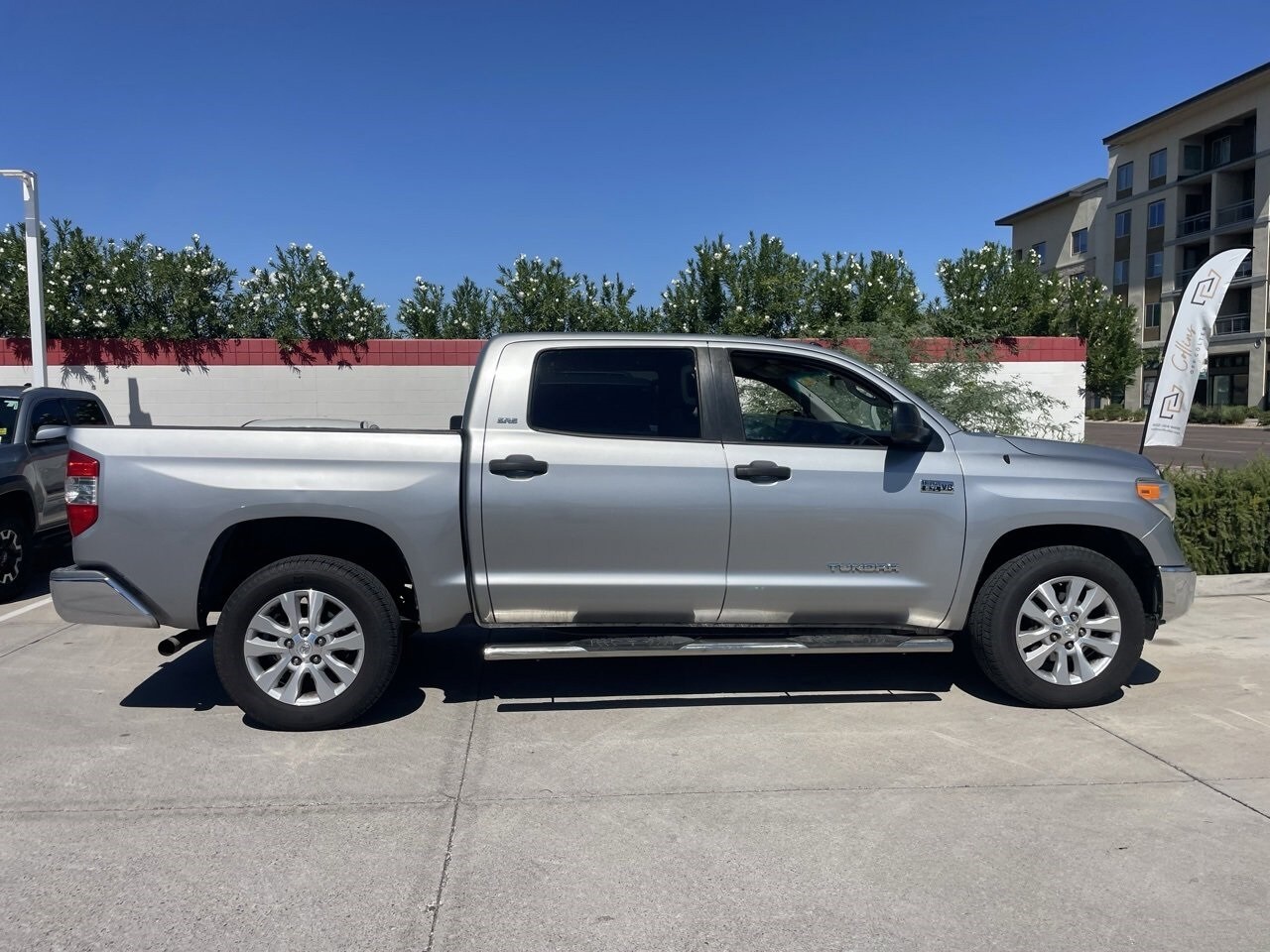 2014 Toyota Tundra SR5 photo 3