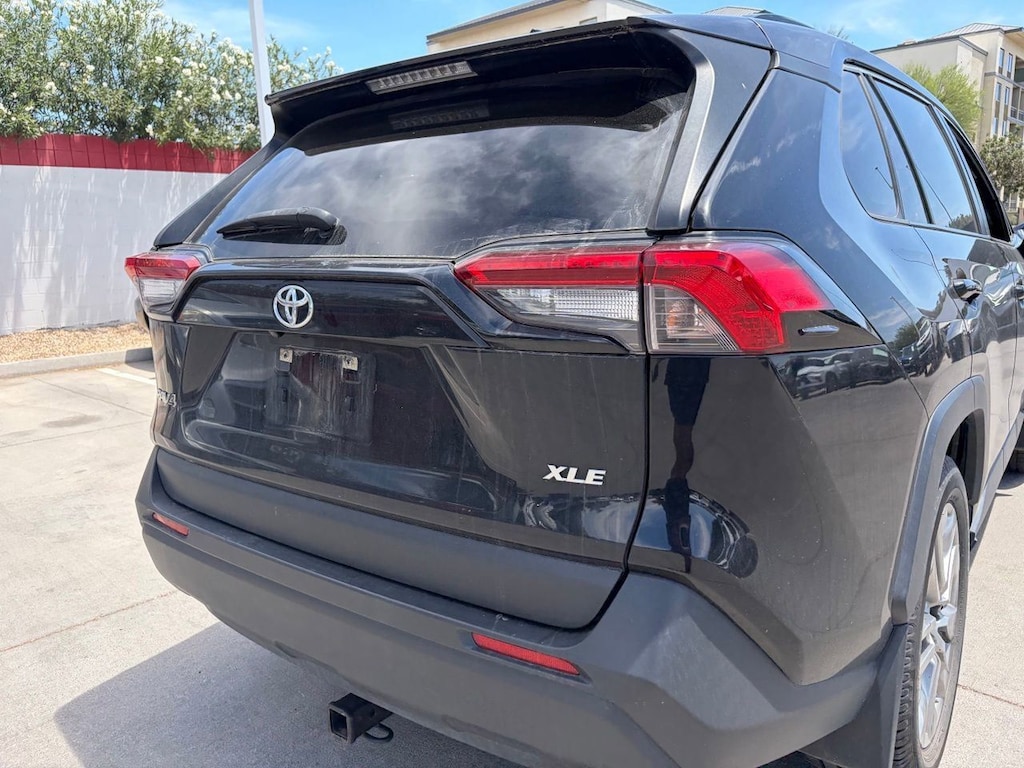 Used 2019 Toyota RAV4 XLE Premium SUV