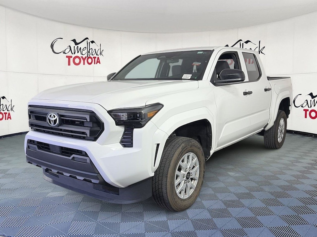 Used 2025 Toyota Tacoma SR Truck Double Cab