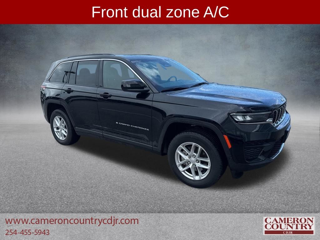 2025 Jeep Grand Cherokee Laredo X 4x4's photo