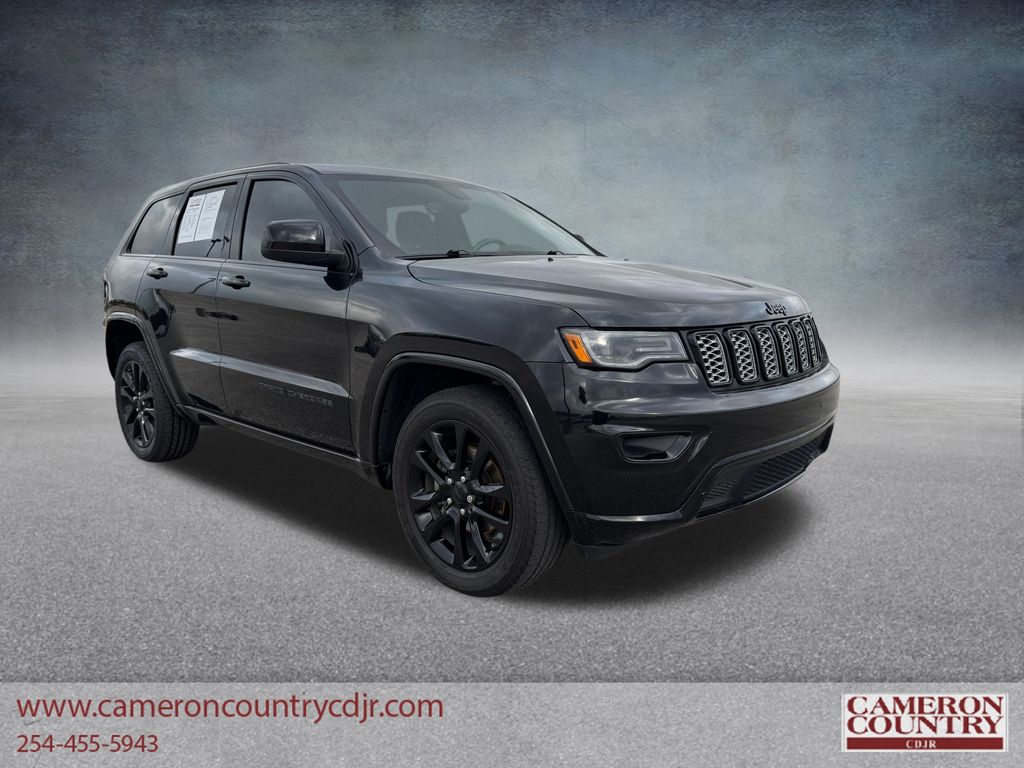 2020 Jeep Grand Cherokee Altitude's photo