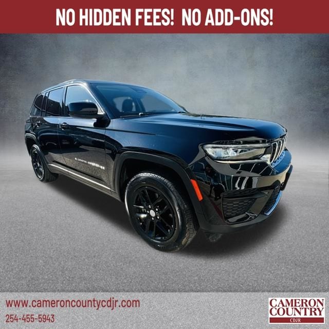 Used 2023 Jeep Grand Cherokee Laredo