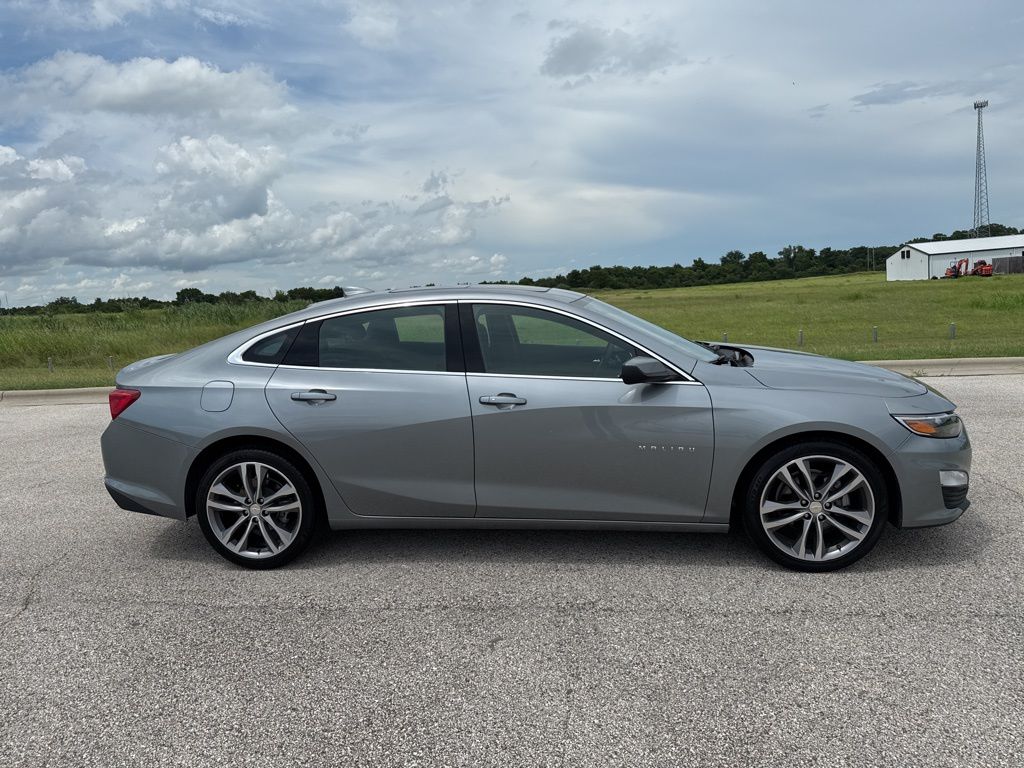 Used 2023 Chevrolet Malibu 1LT with VIN 1G1ZD5ST7PF180304 for sale in Cameron, TX