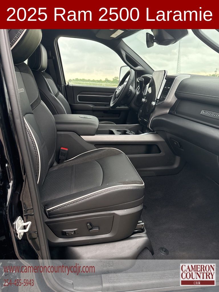 2025 RAM 2500 Laramie - Photo 12