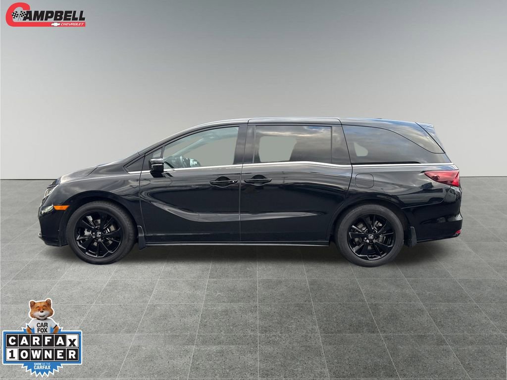 2023 Honda Odyssey Sport photo 2