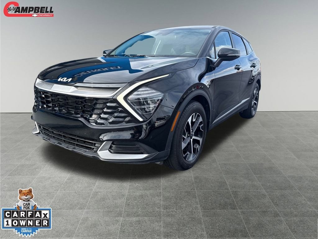 2024 Kia Sportage EX's photo