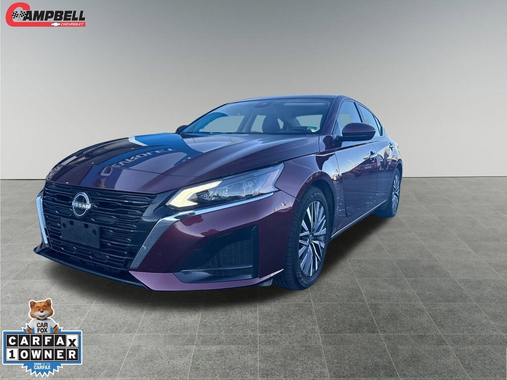 Used 2023 Nissan Altima 2.5 SV Sedan
