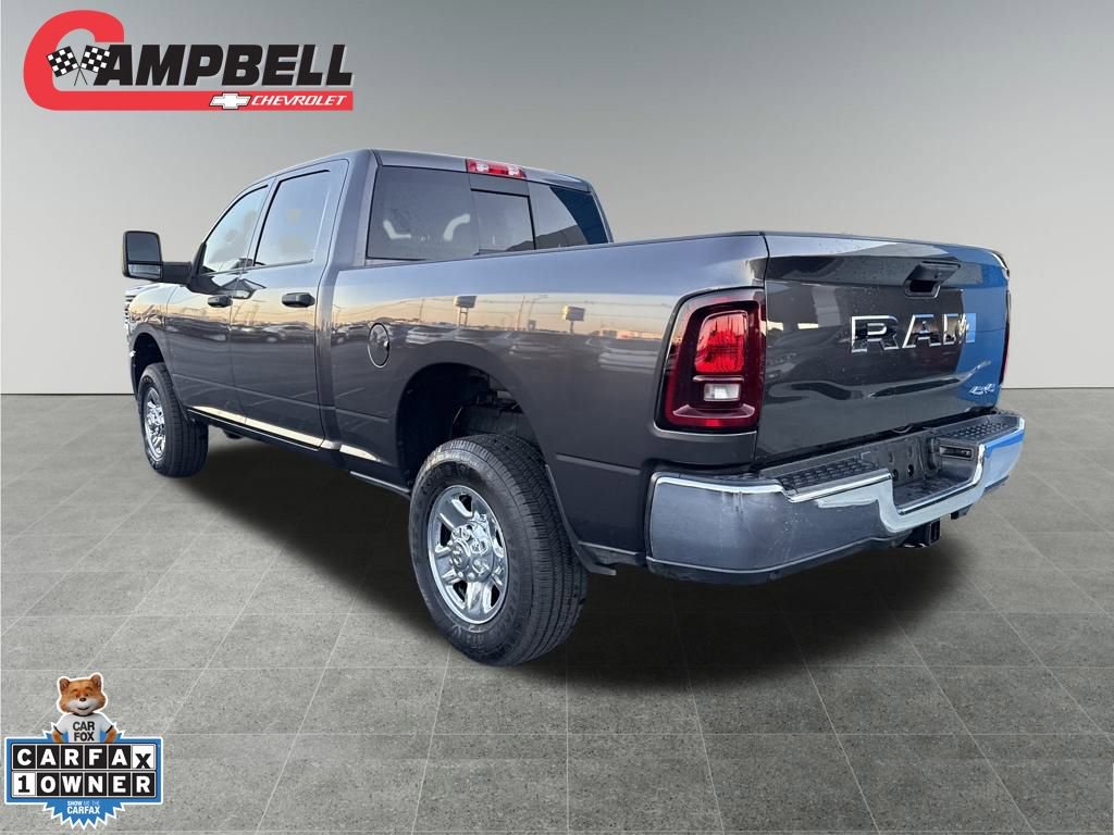 2025 Ram 2500 Tradesman photo 3
