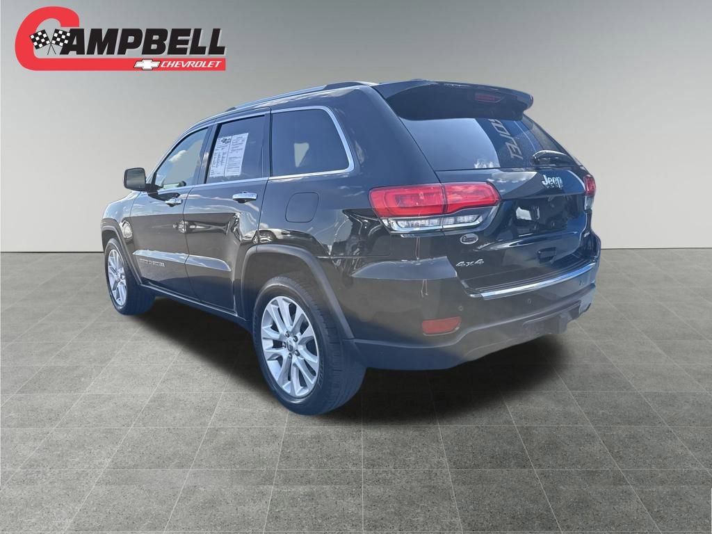 2017 Jeep Grand Cherokee Limited photo 2