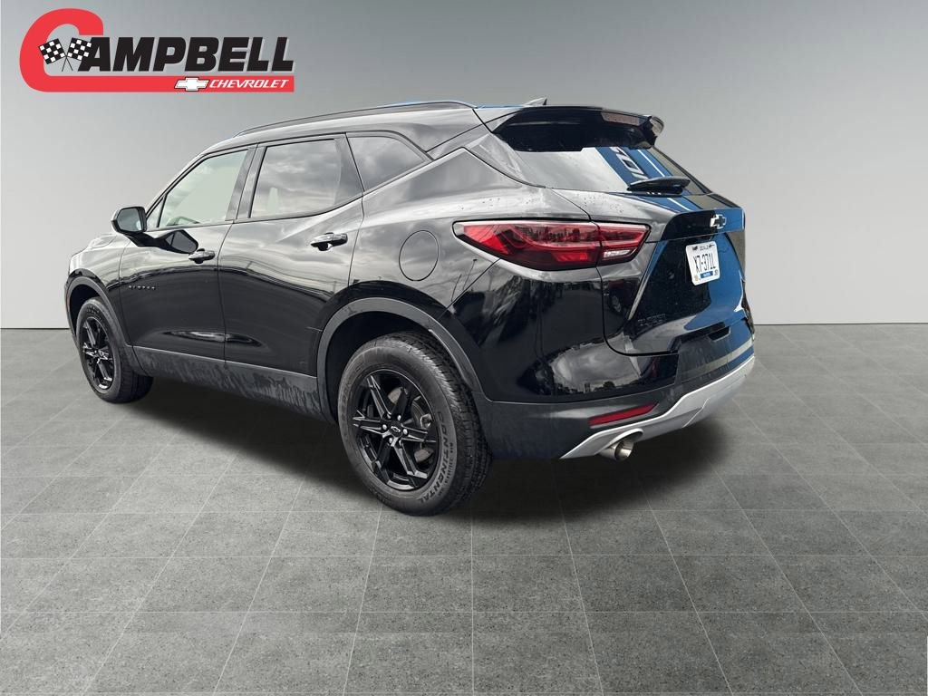 2024 Chevrolet Blazer 2LT photo 3