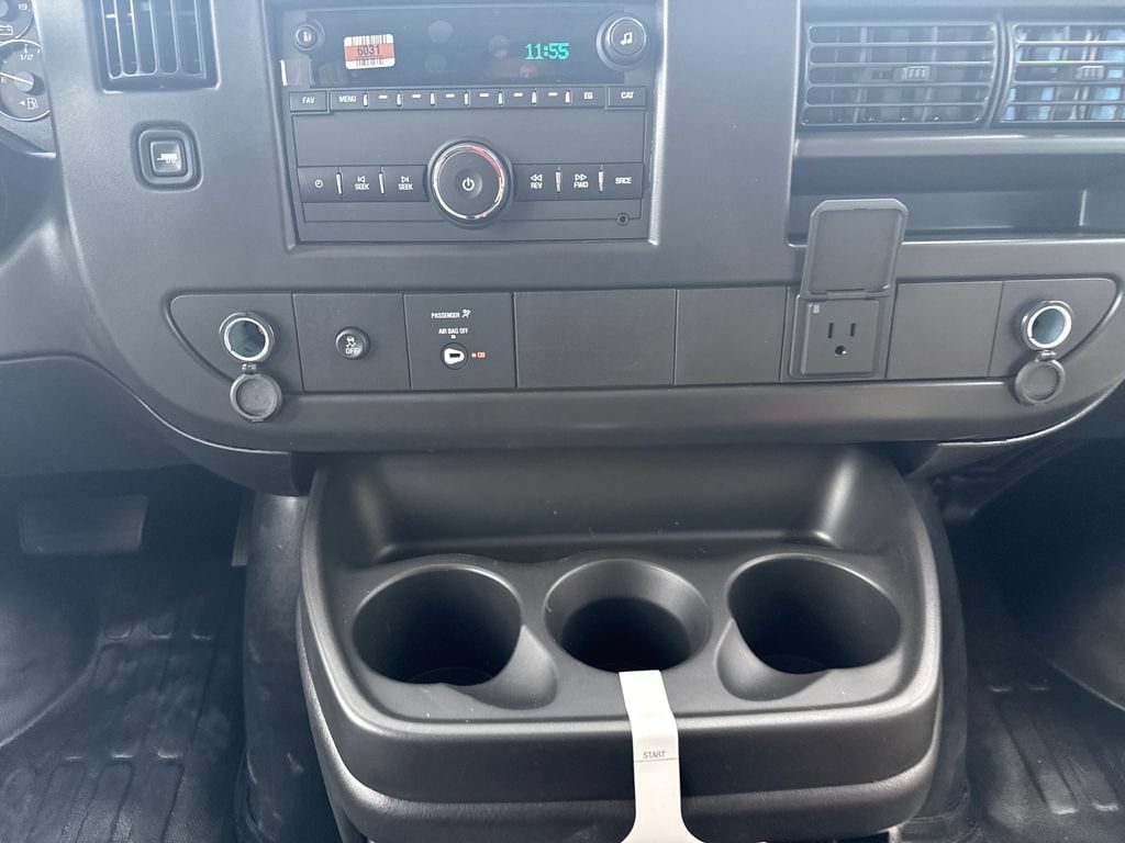 2026 Chevrolet Express Cargo Work Van - Photo 40