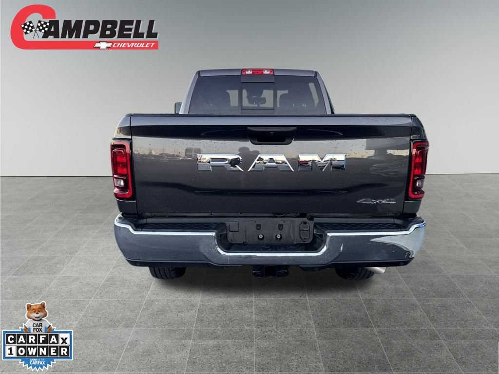 2025 Ram 2500 Tradesman photo 4