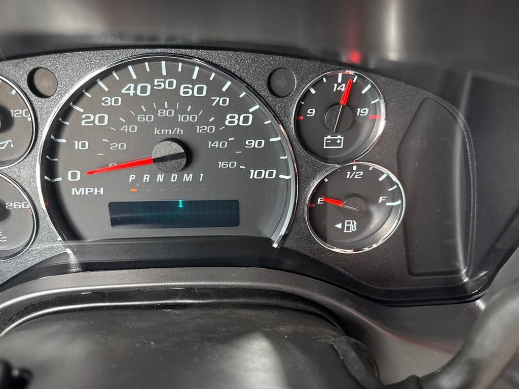 2026 Chevrolet Express Cargo Work Van - Photo 36