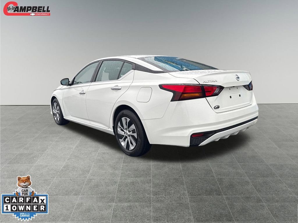 2022 Nissan Altima S photo 3