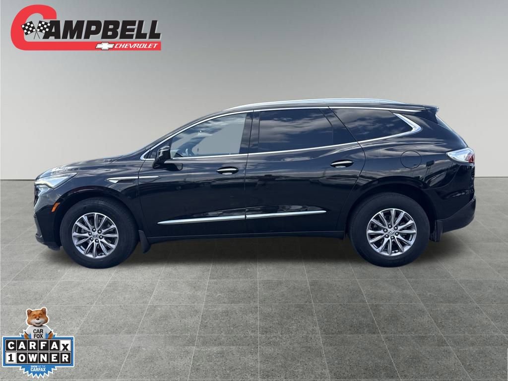 2023 Buick Enclave Essence photo 2