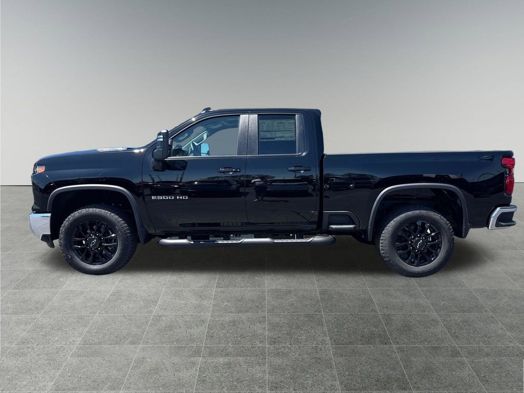 2025 Chevrolet Silverado 2500 HD LT - Photo 2
