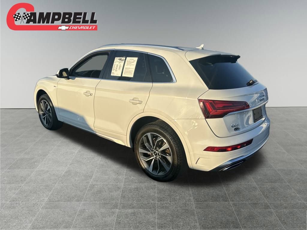 2022 Audi Q5 S line Premium Plus photo 3