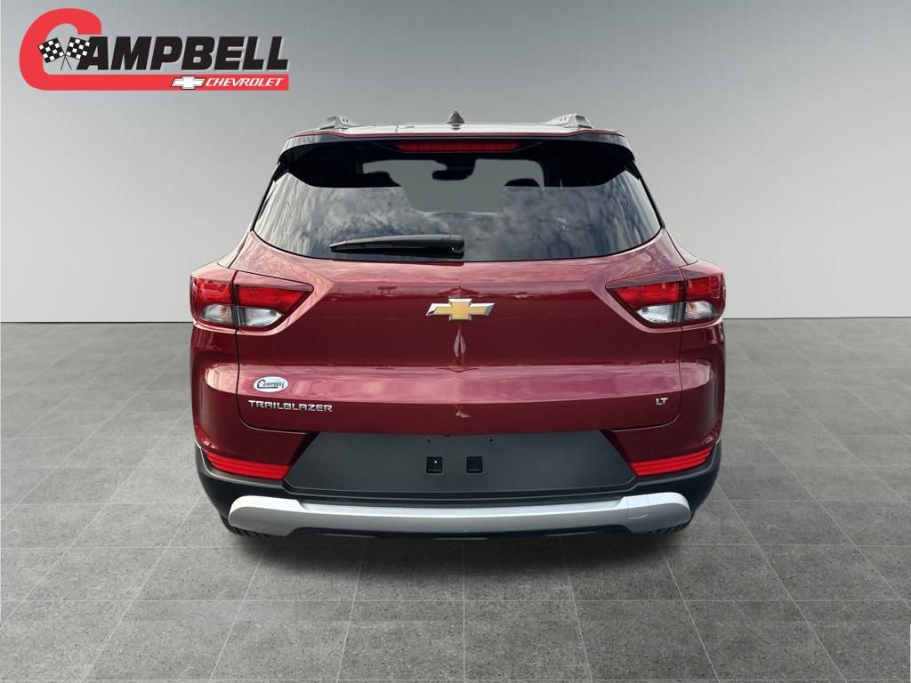 2023 Chevrolet Trailblazer LT photo 4