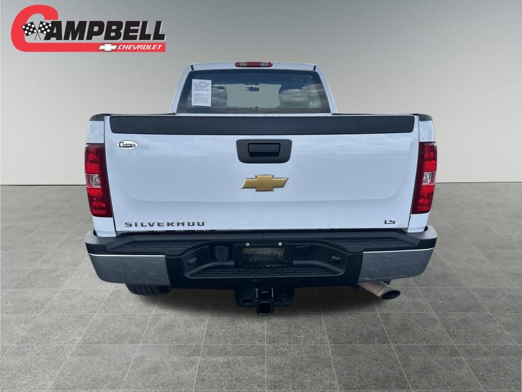 2013 Chevrolet Silverado 2500HD Work Truck photo 4