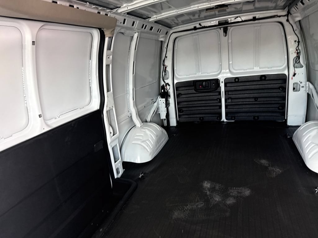 2026 Chevrolet Express Cargo Work Van - Photo 53