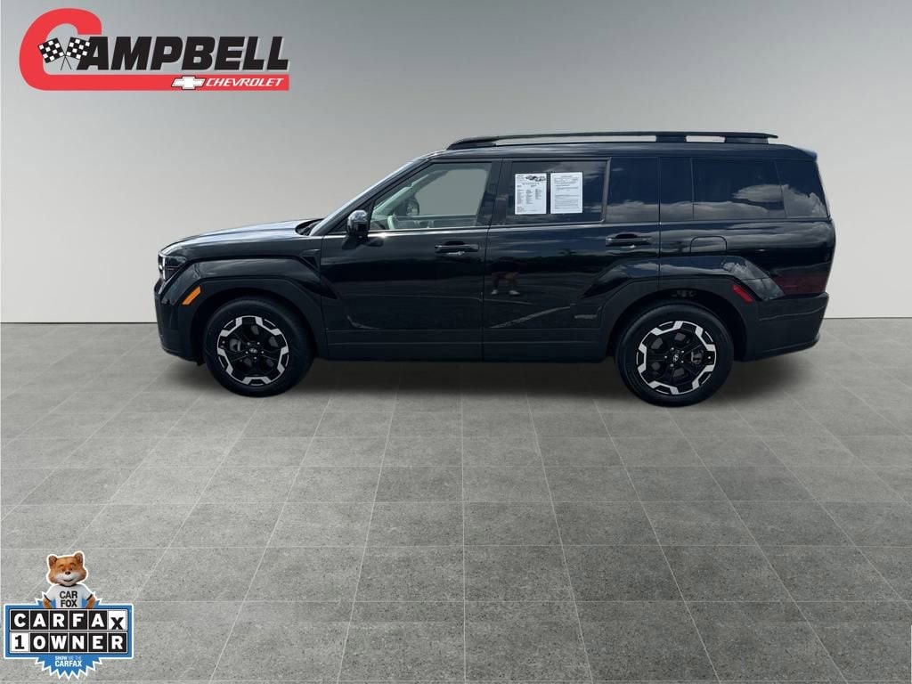 2025 Hyundai Santa Fe SEL photo 2