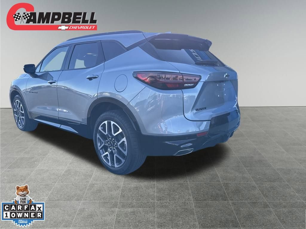 2025 Chevrolet Blazer RS photo 3