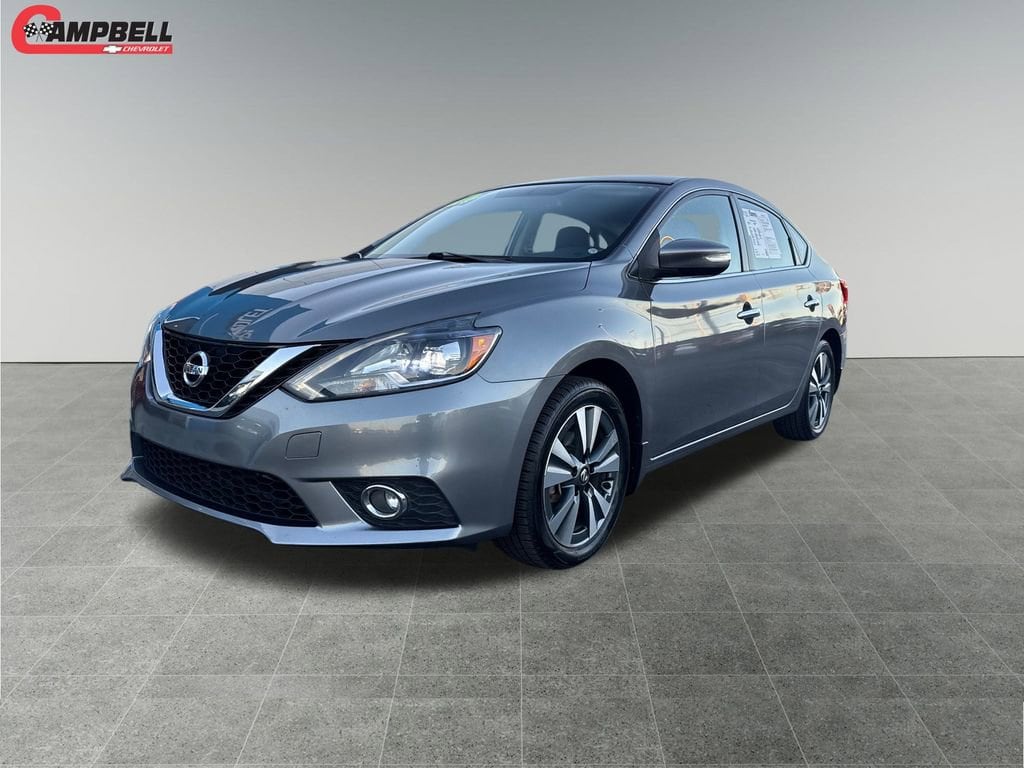 2017 Nissan Sentra SL's photo