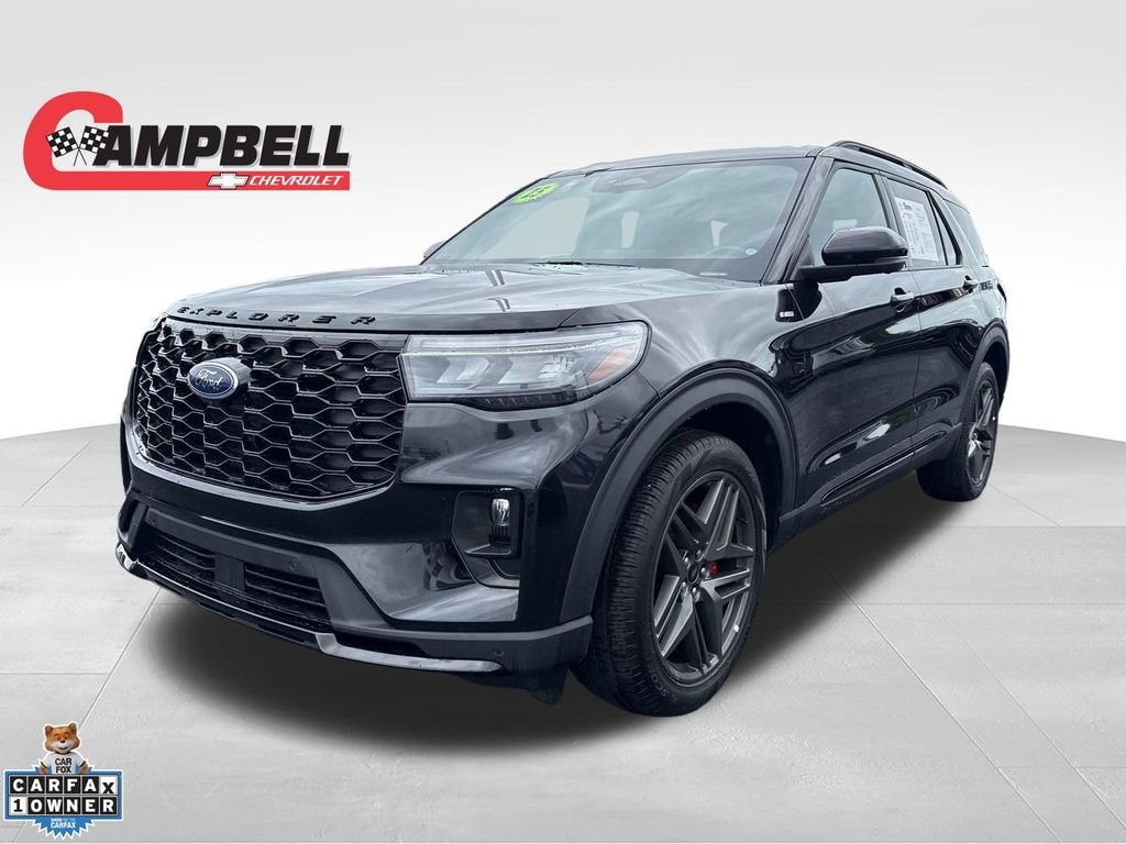 2025 Ford Explorer ST-LINE 4WD (PL535)'s photo
