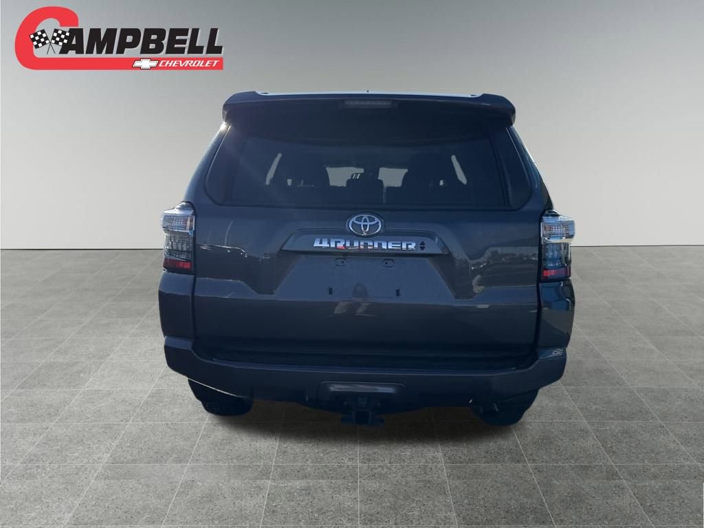 2023 Toyota 4Runner SR5 photo 4