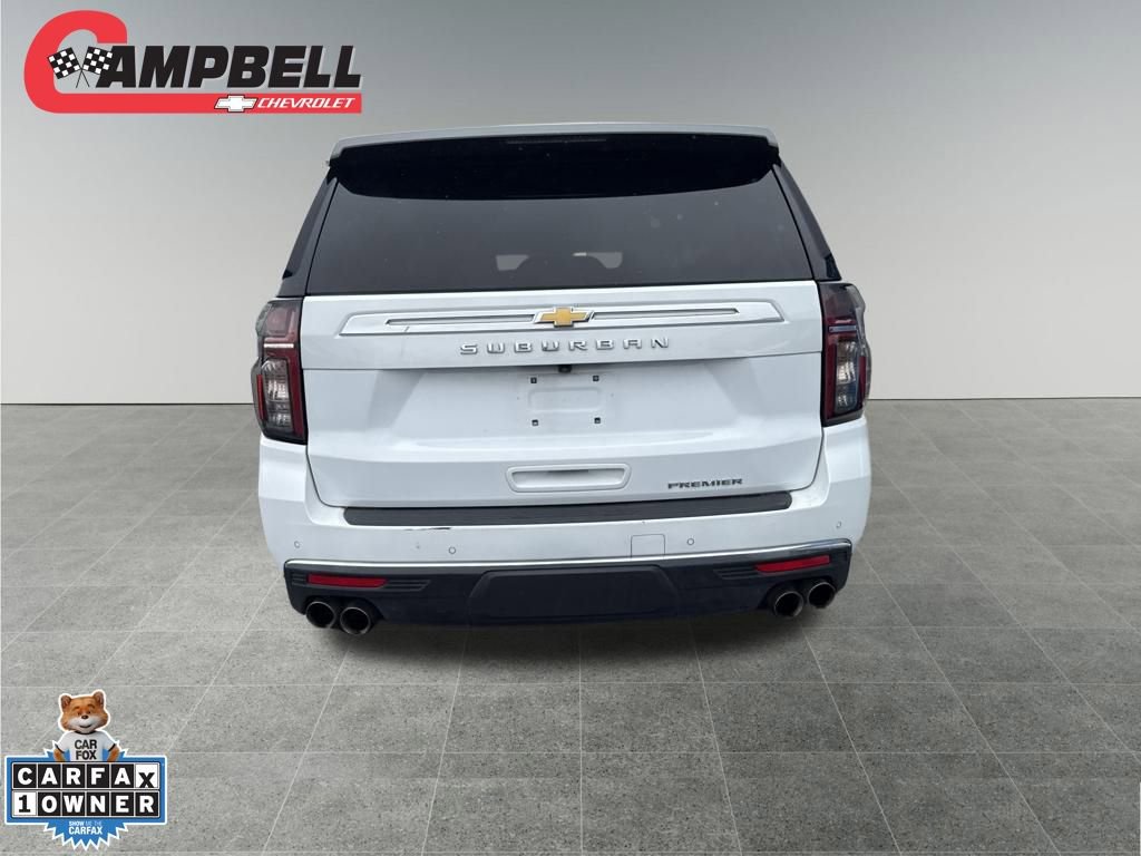 2023 Chevrolet Suburban Premier photo 3