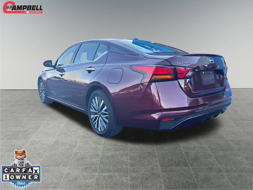 Used 2023 Nissan Altima 2.5 SV Sedan