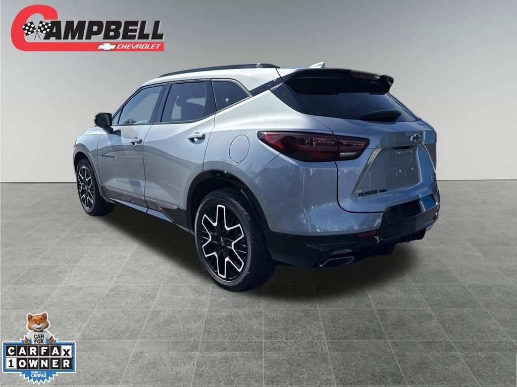 2023 Chevrolet Blazer RS photo 3