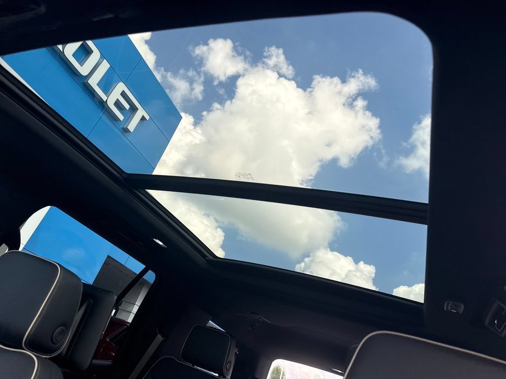 2026 Chevrolet Tahoe Premier - Photo 23