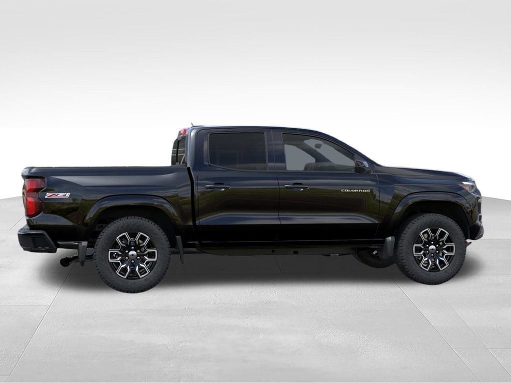2026 Chevrolet Colorado Z71 - Photo 8