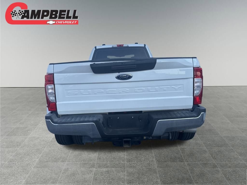 2022 Ford F-350 XL photo 4