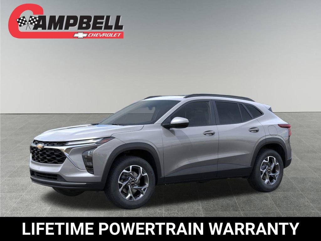 2026 Chevrolet Trax LT photo 2